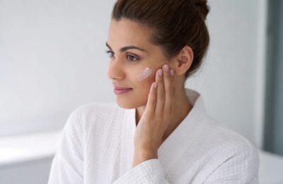 Niacinamida are susținere mai bună la concentrații de 2-5% decât formulele foarte concentrate