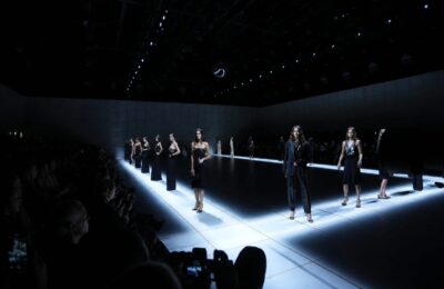 Testamentul lui Giorgio Armani cere vânzarea unei participații de 15% și permite începerea discuțiilor cu trei companii după un an de la deces